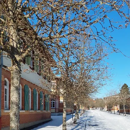 Albgut Gmbh - Uebernachten Im Kulturdenkmal Altes Lager In Der Ehemaligen Offiziersunterkunft So1 *