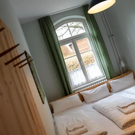 Albgut Gmbh - Uebernachten Im Kulturdenkmal Altes Lager In Der Ehemaligen Offiziersunterkunft So1 *